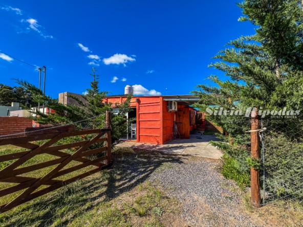 B15DC9F4-C725-48D1-AD6B-14D9099C9871