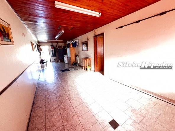 12E2D784-5557-45F5-8742-315DC40109EB 2