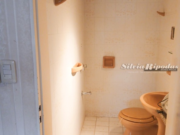 2BECF1EF-C6EE-4604-855A-D290E3BA1744