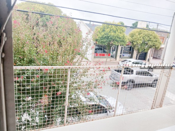 67E22046-C3C2-45BD-878C-4F2A9F212885