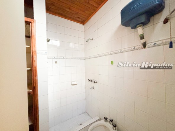 94F43485-C602-4672-A349-CB9FED1D697F