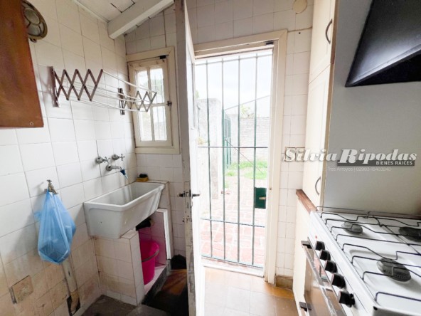 34065A1B-9F96-45E4-9A2C-DA7D4CE2CBE7