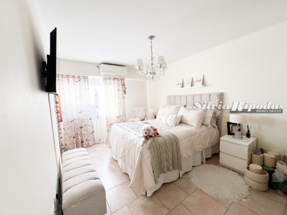 171DAF91-9395-4024-9FF0-300084DF561C