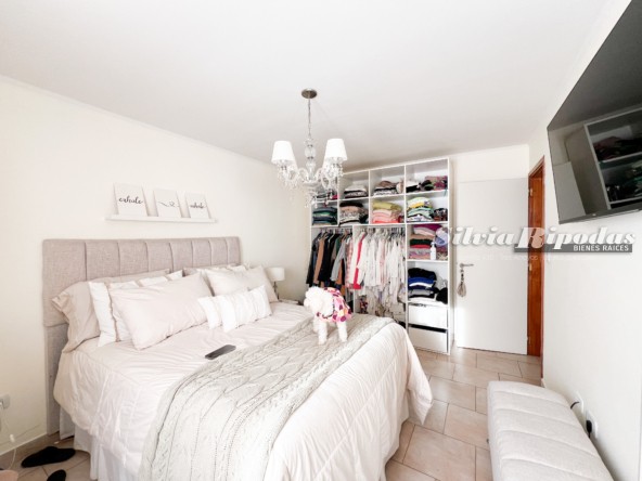 83BE720A-6C9C-4BC1-9FFD-2A31A80EF9DC