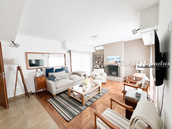 3A58F1E9-2AB4-442E-832A-F90FD65A8479