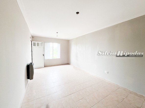 D2503852-3E7C-4C72-9B3F-CA78BF4C6325